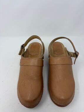 Maguba Swedish clogs tan leather EU 41 adjustable strap neutral cottagecore